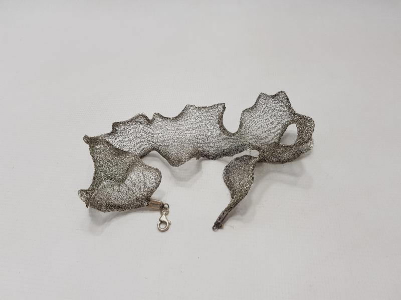 ELASTİK GÜMÜŞ KOLYE