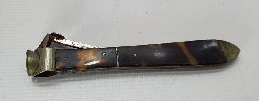 KAPLUMBAĞA KABUĞUNDAN (BAĞA) MAMUL PURO KESME ALETİ