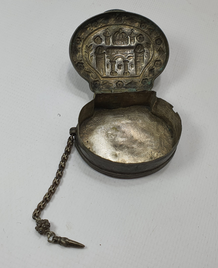 OSMANLI DÖNEMİ ARNAVUT ZİNCİRLİ GÜMÜŞ ENFİYE KUTUSU