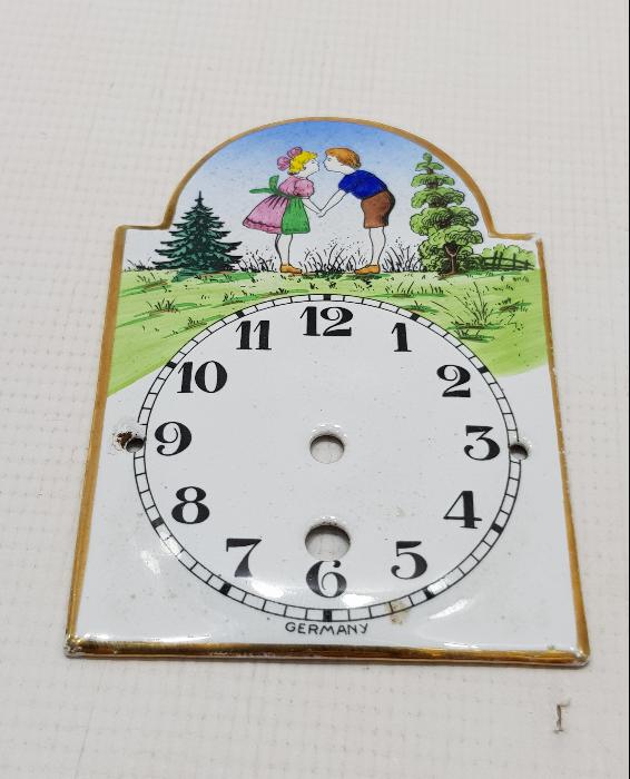 PORSELEN MASA SAATİ KADRANI 