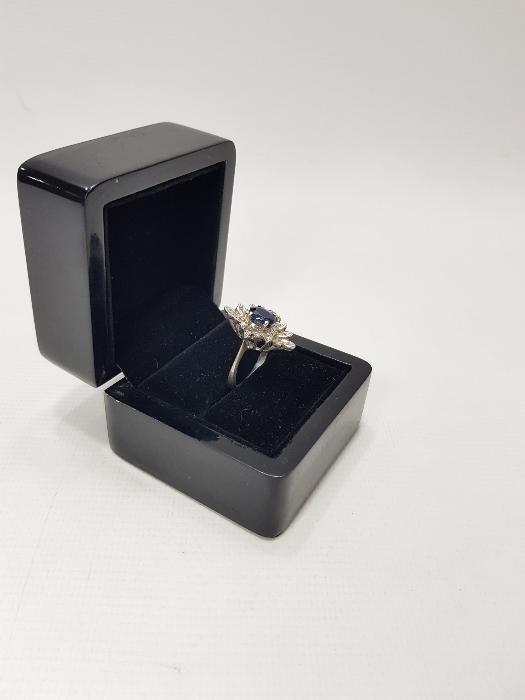 SAFİR TAŞLI PIRLANTA YÜZÜK 