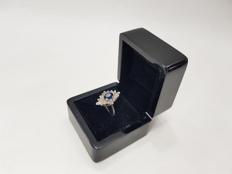 SAFİR TAŞLI PIRLANTA YÜZÜK 