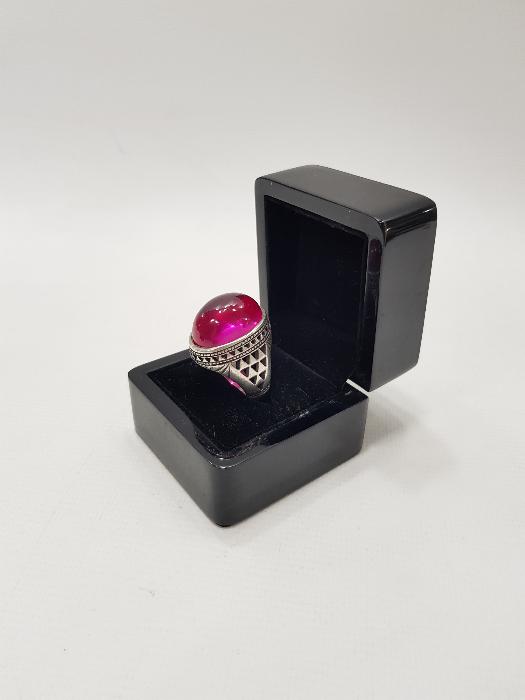 YAKUT TAŞLI DEV BOY GÜMÜŞ YÜZÜK 