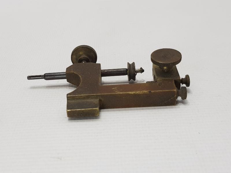 ANTİKA SAATÇİ MENGENESİ / SAATÇİ TORNASI