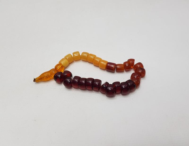 KEHRİBAR, KATALİN VE BAĞA TANELERDEN OLUŞAN ANTİKA TESBİH 