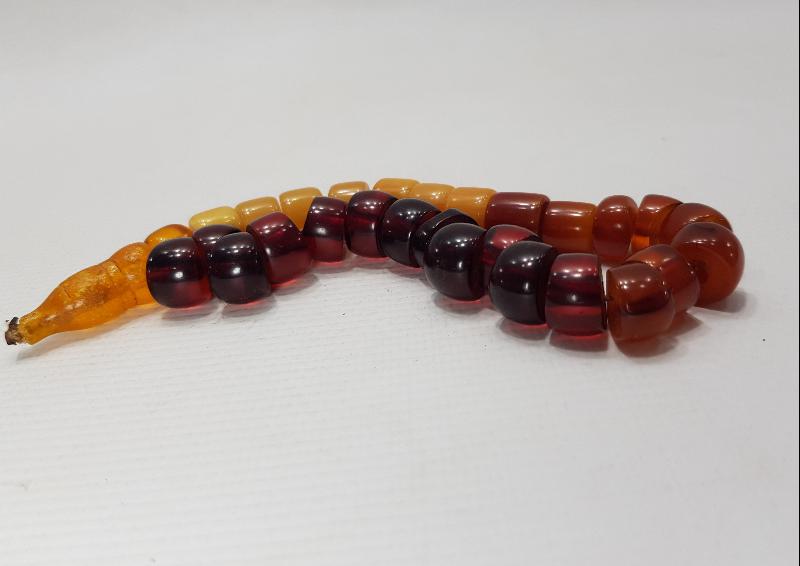 KEHRİBAR, KATALİN VE BAĞA TANELERDEN OLUŞAN ANTİKA TESBİH 