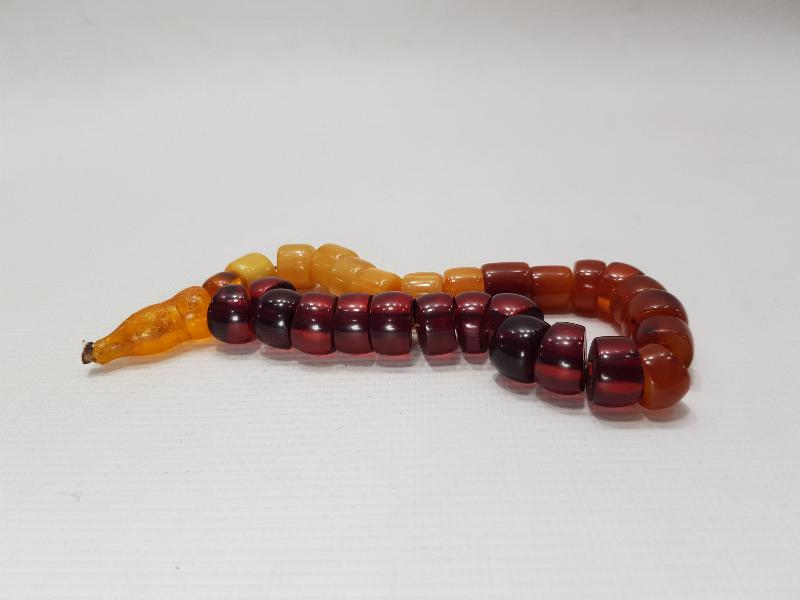 KEHRİBAR, KATALİN VE BAĞA TANELERDEN OLUŞAN ANTİKA TESBİH 