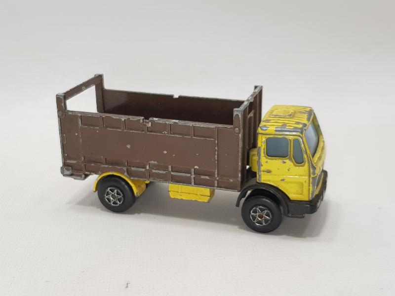 MAJORETTE MERCEDES OYUNCAK KAMYON 