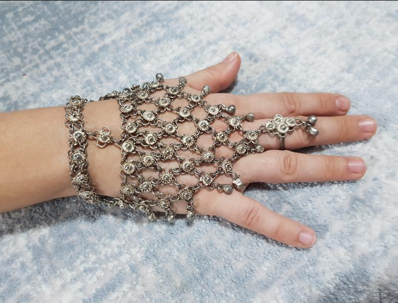 TÜRKMEN İŞİ NADİR FORMDA TAKI