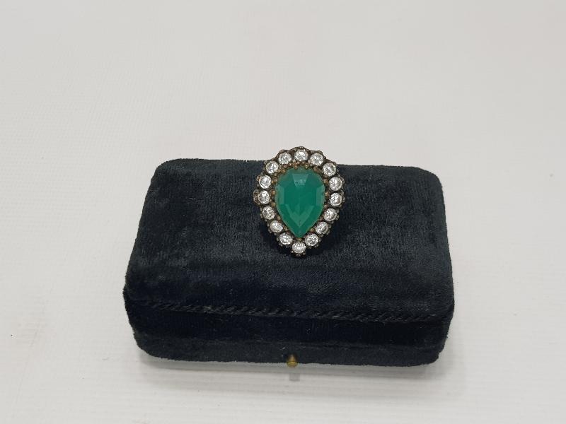 YEŞİM TAŞLI HÜRREM YÜZÜK 