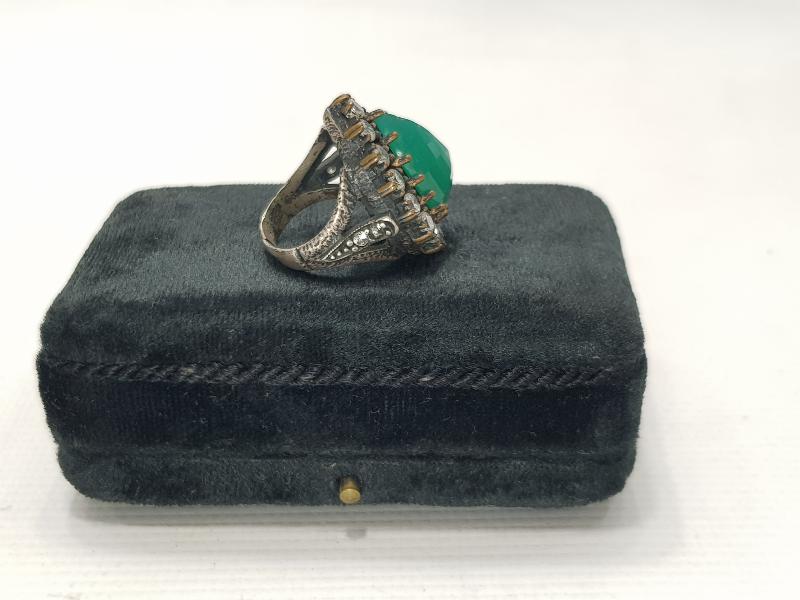 YEŞİM TAŞLI HÜRREM YÜZÜK 