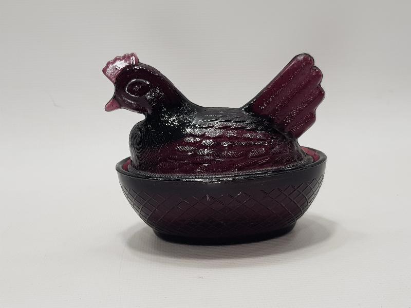 YUMURTLAYAN TAVUK TEMALI MURANO ŞEKERLİK 