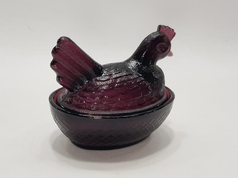 YUMURTLAYAN TAVUK TEMALI MURANO ŞEKERLİK 