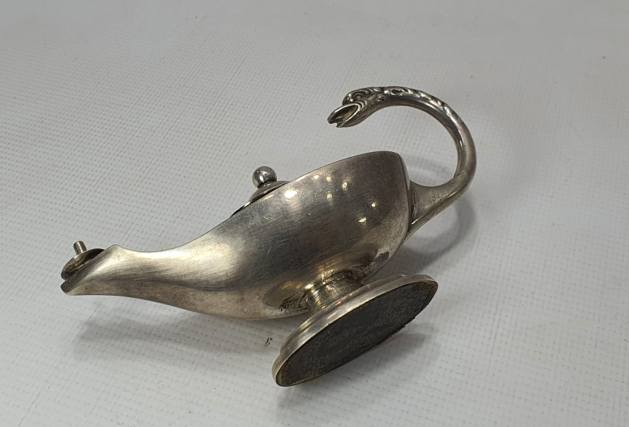 1900 BAŞLARI İNGİLİZ GÜMÜŞ KANDİL