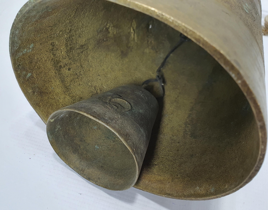 BÜYÜK BOY ANTİKA DEVE ÇANI