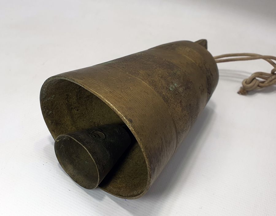 BÜYÜK BOY ANTİKA DEVE ÇANI