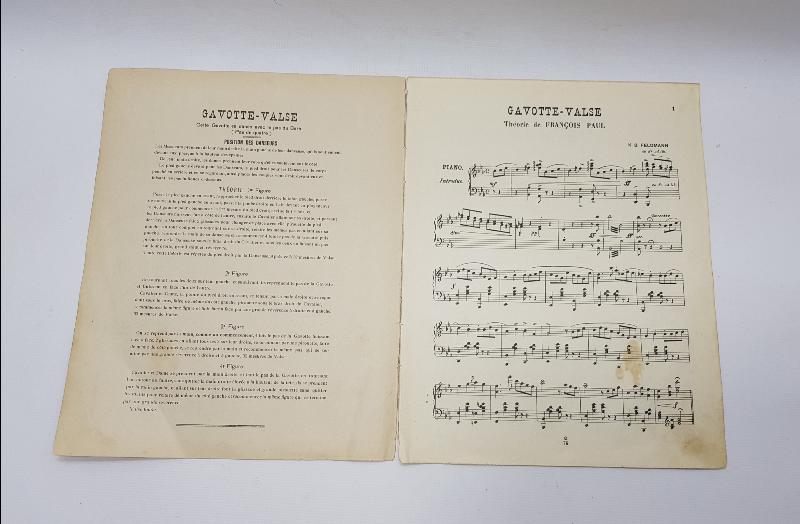 CONSTANTINOPLE DAMGALI NOTA KİTAPÇIĞI 