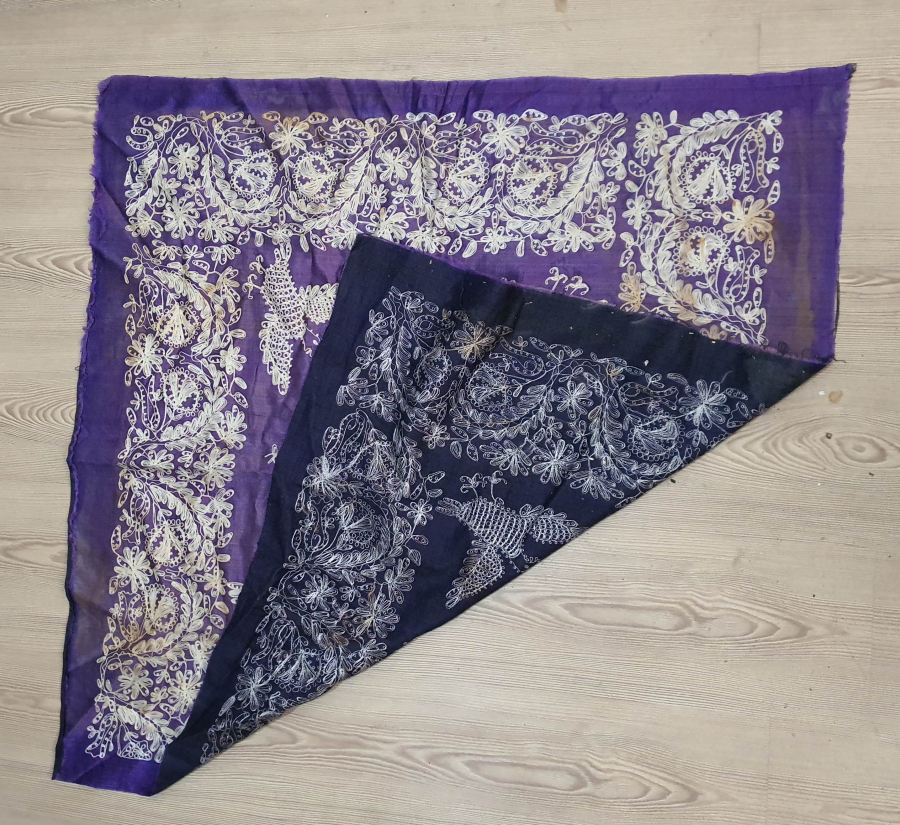 ORTASINDA MÜHRÜ SÜLEYMAN BULUNAN ZİNCİR İŞİ KUŞLU BOHÇA