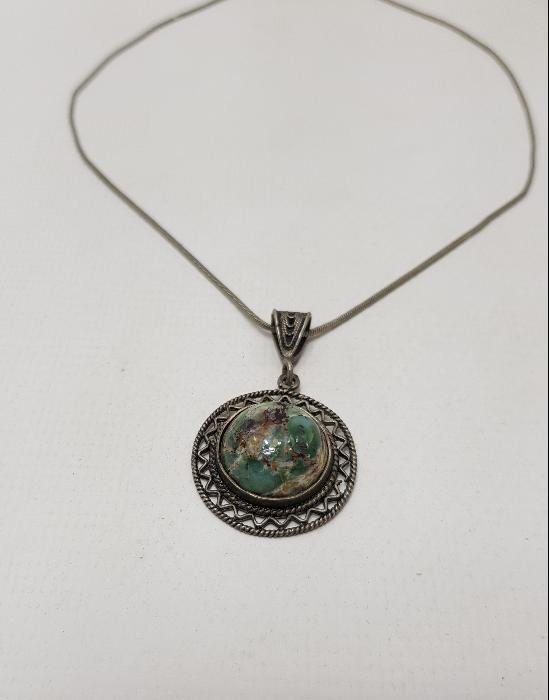 DOĞAL TAŞLI GÜMÜŞ KOLYE 