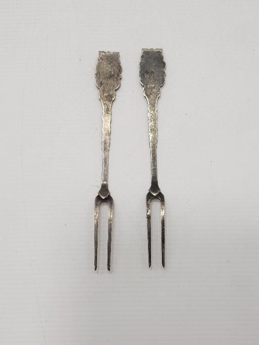 MİNE İŞLEMELİ ANKARA VE KAYSERİ TEMALI GÜMÜŞ BİR ÇİFT ÇATAL