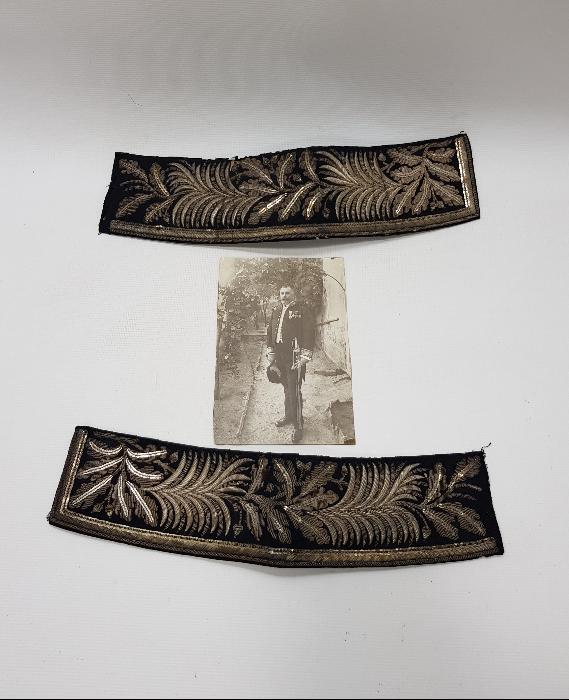 OSMANLI DÖNEMİ FRANSIZ BÜYÜKELÇİ FOTOĞRAFI VE SIRMALI KOLLUKLARI 