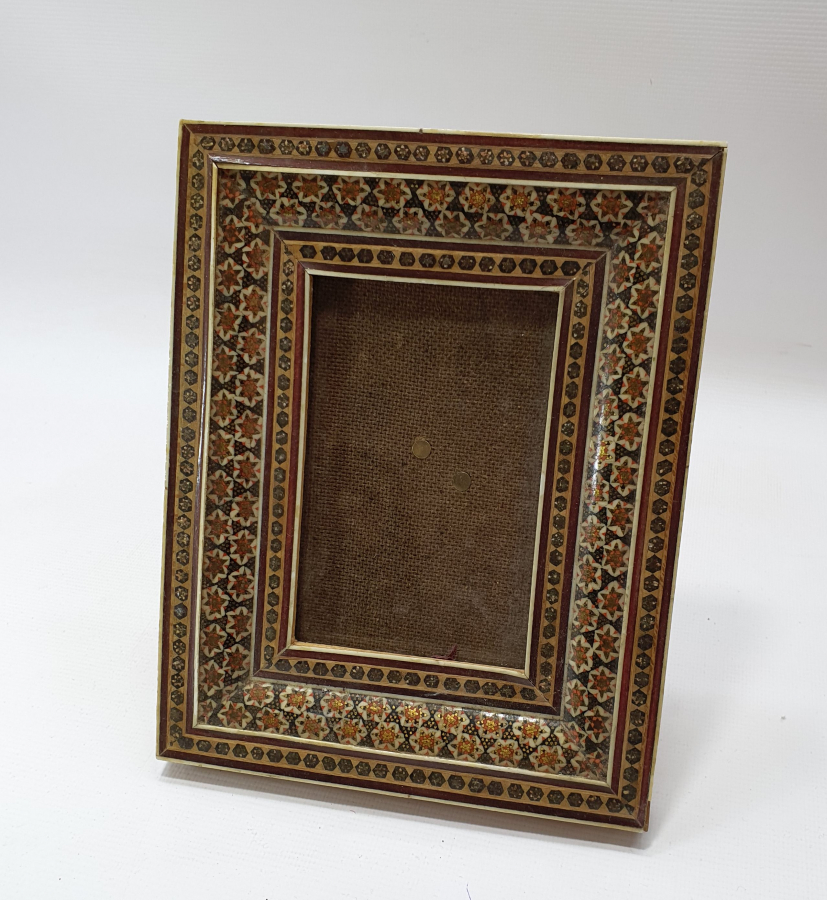 MARKÜTERİ İŞÇİLİKLİ ANTİKA ÇERÇEVE