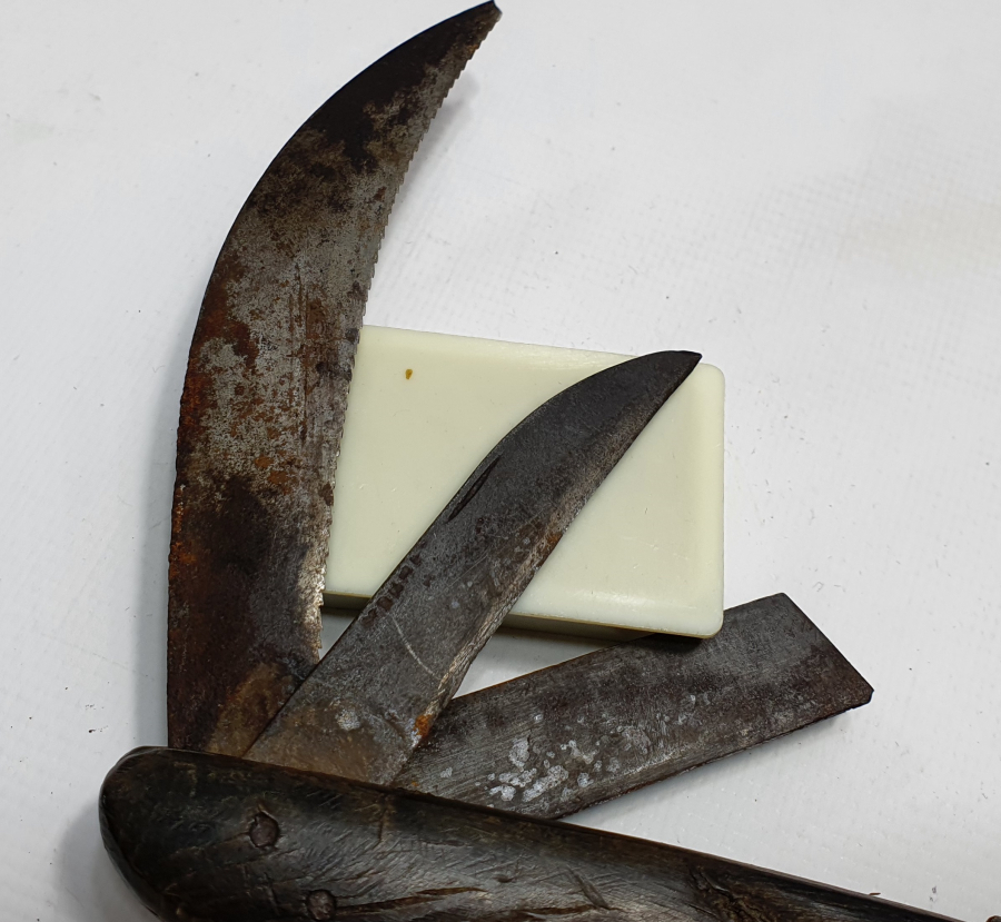 OSMANLI DÖNEMİ BOYNUZDAN MAMUL HAYVAN FORMUNDA 3 LÜ ÇAKI