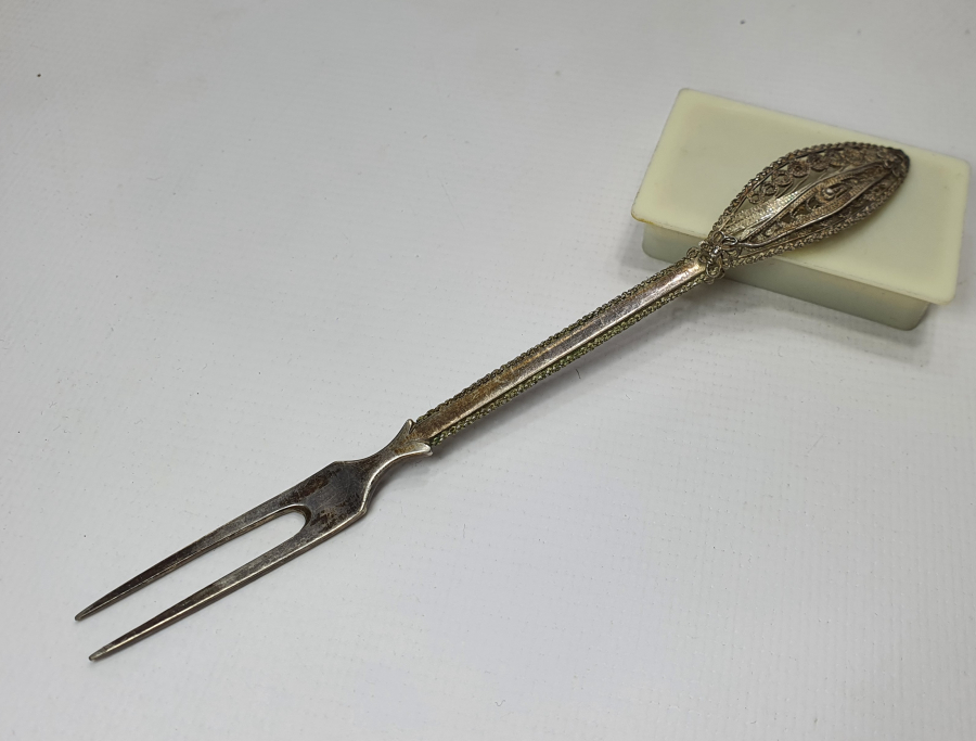 OSMANLI DÖNEMİ TELKARİ İŞÇİLİKLİ GÜMÜŞ LİMON ÇATALI