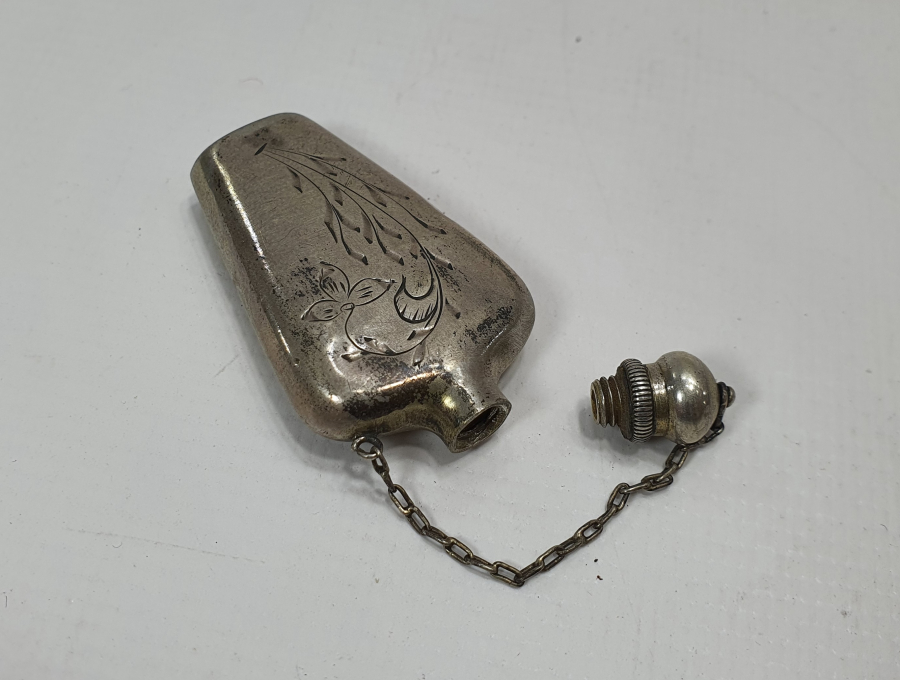 1900 BAŞLARI KALEM İŞÇİLİKLİ GÜMÜŞ KOKULUK