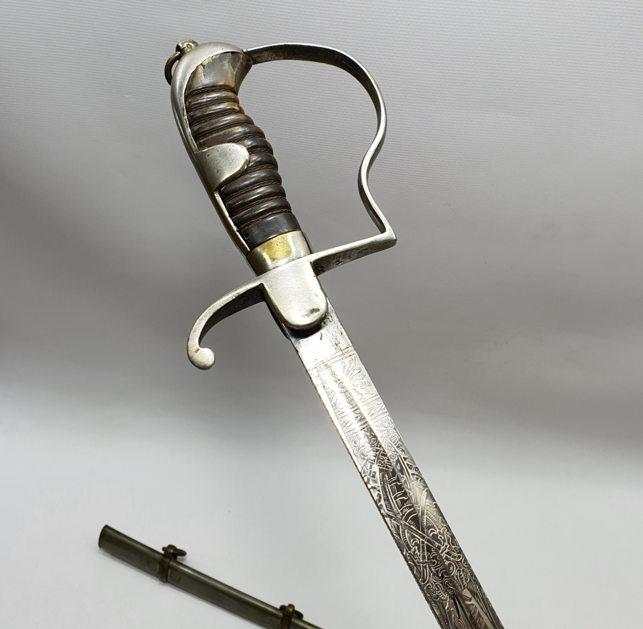 OSMANLI DÖNEMİ SIRTI YAZILI ÇİL KONDİSYONDA SUBAY KILICI