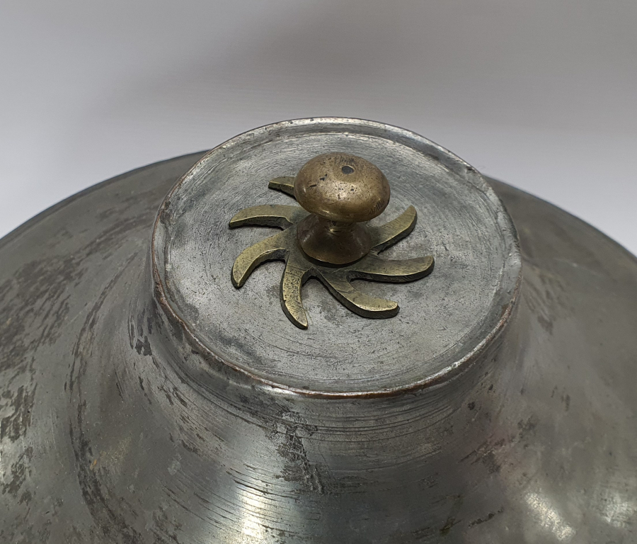 OSMANLI DÖNEMİ TEKKE İŞİ ÇARKIFELEK MOTİFLİ BÜYÜK BOY KAPAKLI LENGER