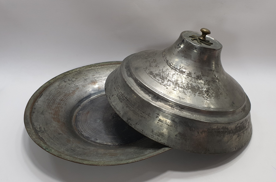 OSMANLI DÖNEMİ TEKKE İŞİ ÇARKIFELEK MOTİFLİ BÜYÜK BOY KAPAKLI LENGER