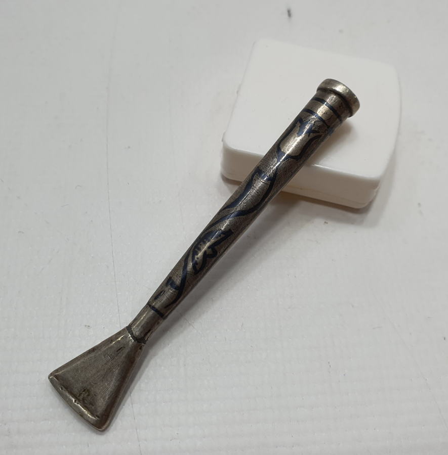 ÜZERİ LALE MOTİFLİ OSMANLI DÖNEMİ VAN İŞİ GÜMÜŞ SİGARA AĞIZLIĞI