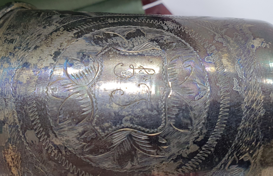 ÜZERİ OSMANLI DEVLET ARMALI ORJİNAL KUTUSUNDA GÜMÜŞ SU BARDAĞI