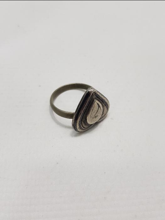 OSMANLI DÖNEMİ KALP FORMLU SAVATLI GÜMÜŞ YÜZÜK 