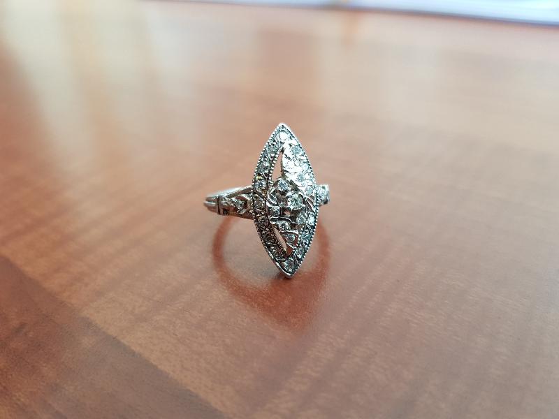 PIRLANTA MEKİK YÜZÜK 