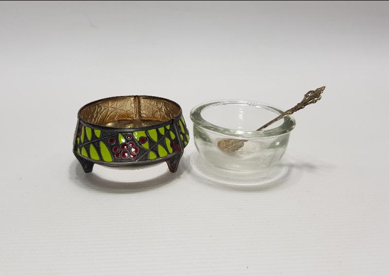 RUS YAPIMI MİNELİ HAVYARLIK 