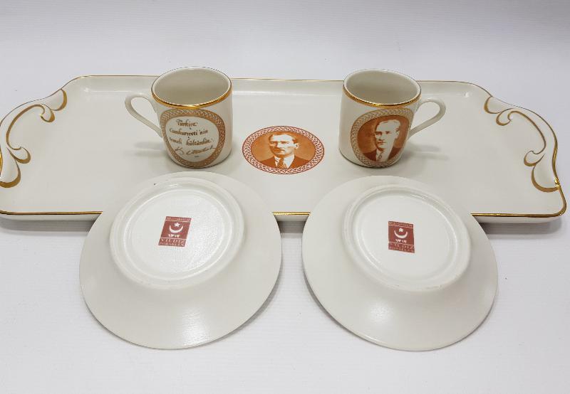 YILDIZ PORSELEN MİLLİ SARAYLAR SERİSİ ATATÜRK TEMALI KAHVE TAKIMI 