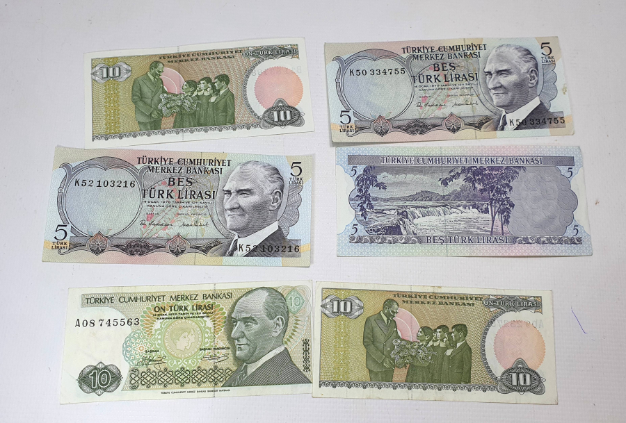 ANTİKA ÇİL KONDİSYONDA 5 VE 10 LİRALAR