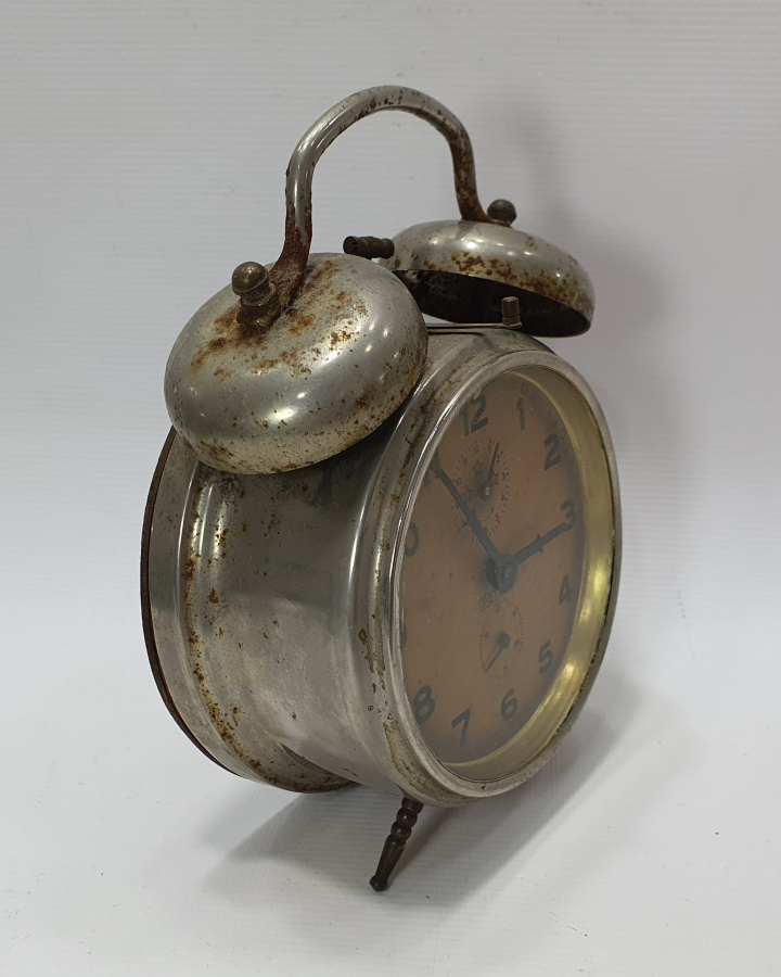 ANTİKA PETER MARKA KURMALI MASA SAATİ