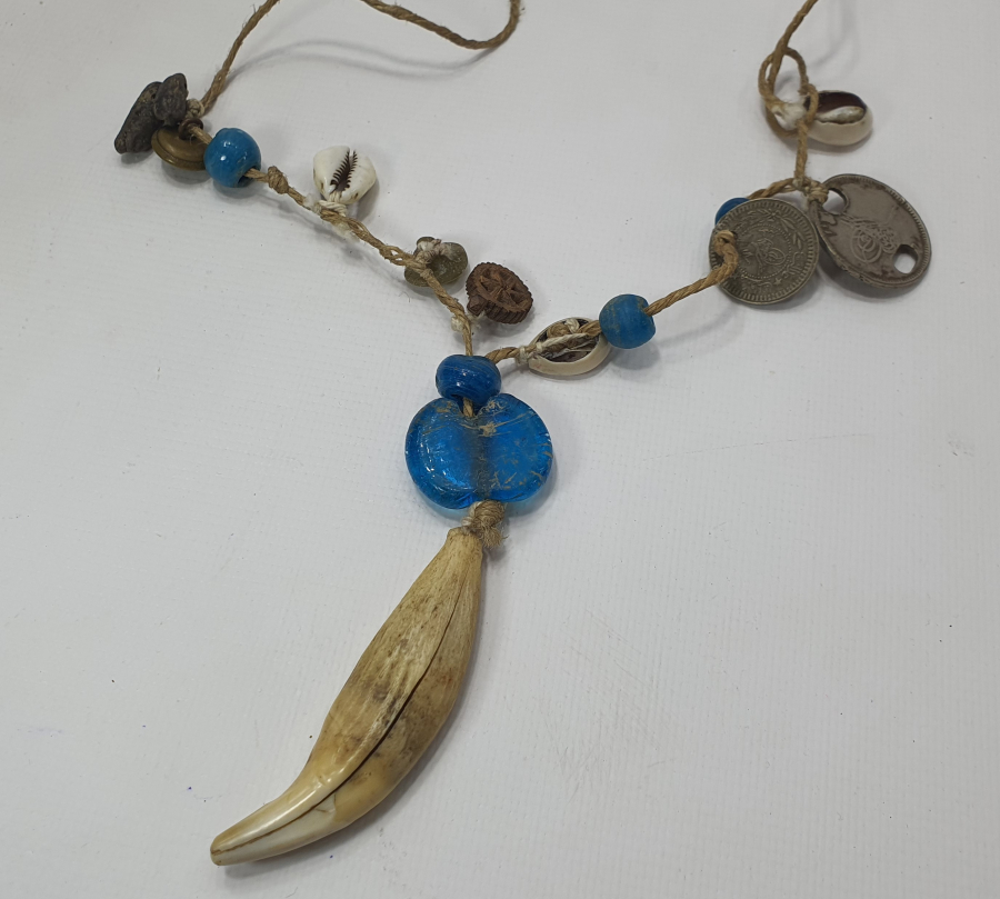 OSMANLI DÖNEMİ AYI DİŞİ ŞAMAN İŞİ KOLYE