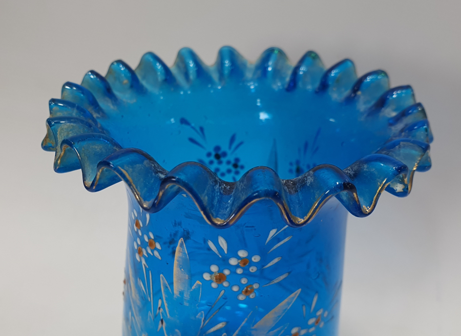 OSMANLI DÖNEMİ MİNELİ VE ALTIN VERMEYLİ KOPARMA CAM KAŞIKLIK