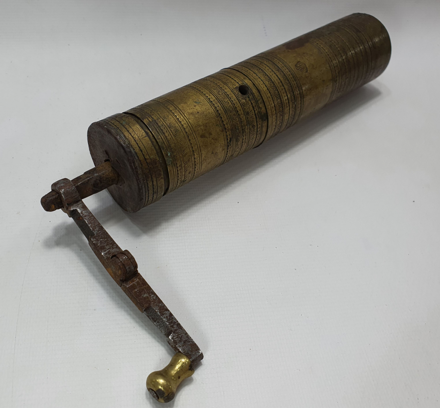 OSMANLI DÖNEMİ SÜLEYMANİYE İŞİ KAHVE DEĞİRMENİ