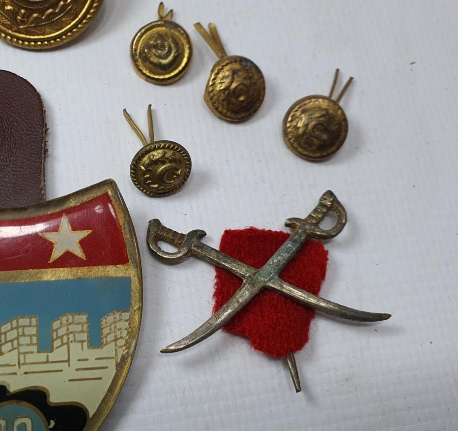 ANTİKA SUBAY BRÖVE ROZET VE KOKART LOTU
