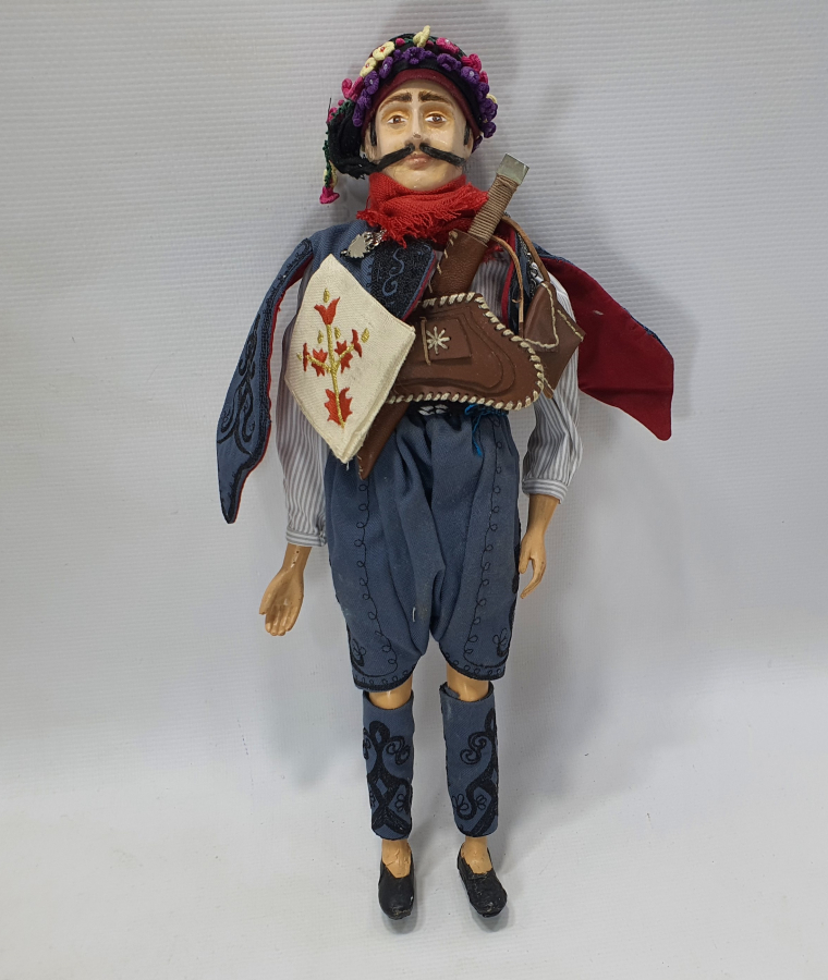 TAMAMI EL İŞİ ZEYBEK FİGÜRÜ