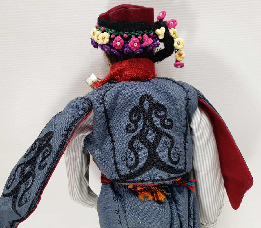 TAMAMI EL İŞİ ZEYBEK FİGÜRÜ