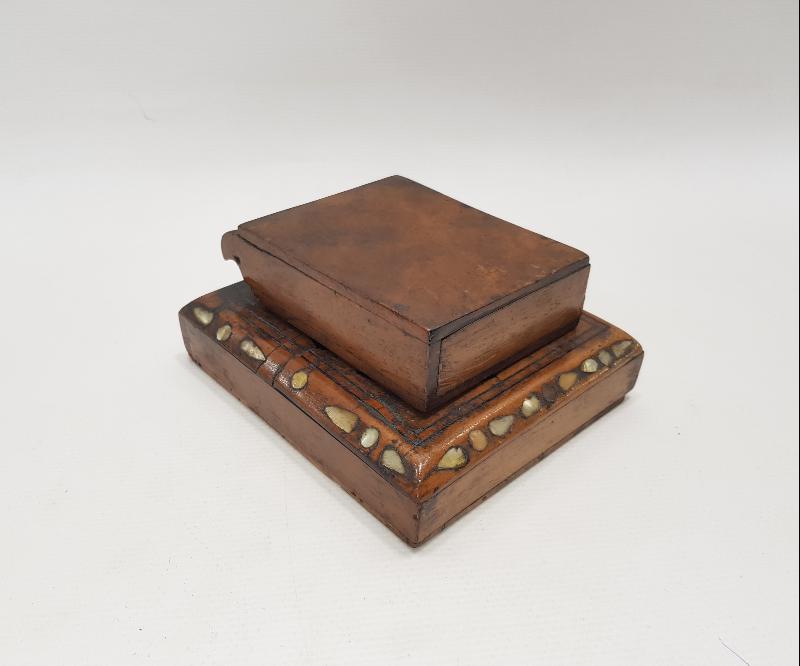 OSMANLI DÖNEMİ SİNOP CEZAEVİ İŞİ ANTİKA AHŞAP SİGARALIK VE KÜL TABLASI 