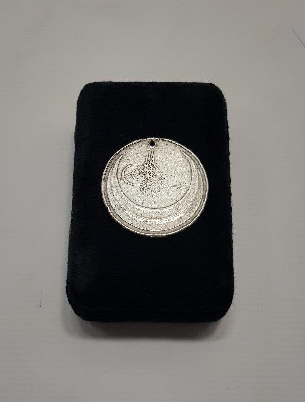 OSMANLI GÜMÜŞ GİRİT MADALYASI 