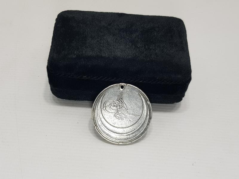 OSMANLI GÜMÜŞ GİRİT MADALYASI 