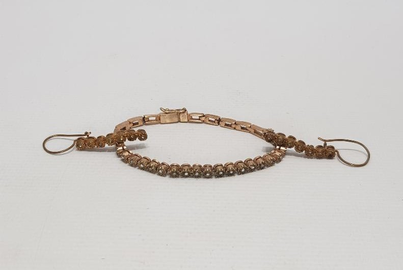 PIRLANTA BİLEKLİK VE KÜPE TAKIMI 